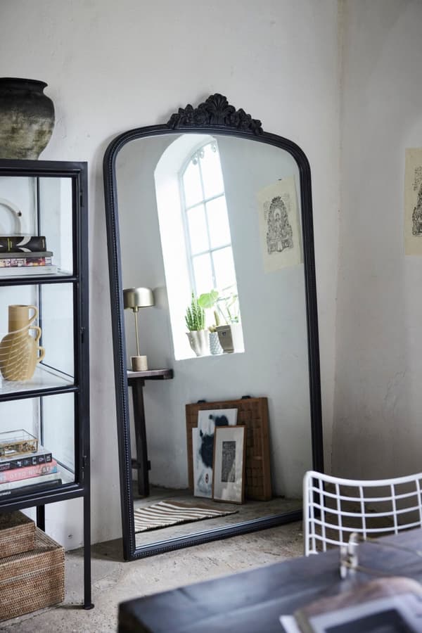 FURNLUX GRYTLAPP ANNA SVART 26CM