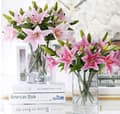 Miniatyrbild 3 av 8: KONSTGJORDA BLOMMOR LILJEGRENAR SOM EN LIVSLILJEBLOMM