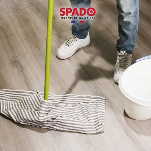 SPADO Närande parkettschampo - 1l