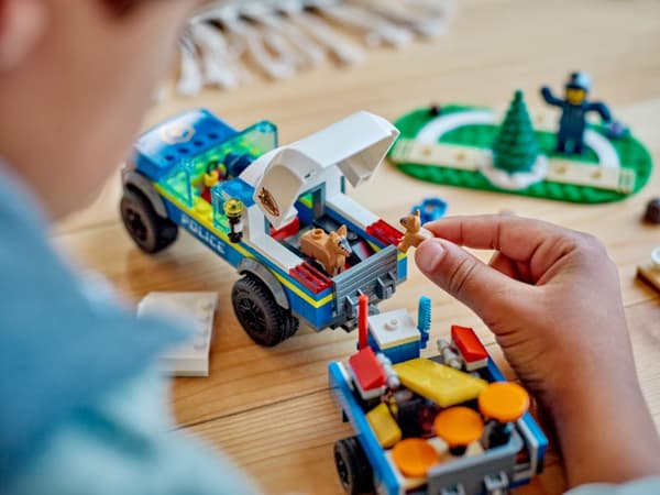 60369 LEGO® City Mobile Police Dog Training