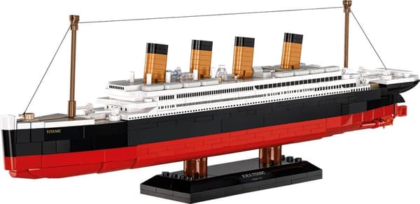 Cobi R.M.S. Titanic 1:700 1680