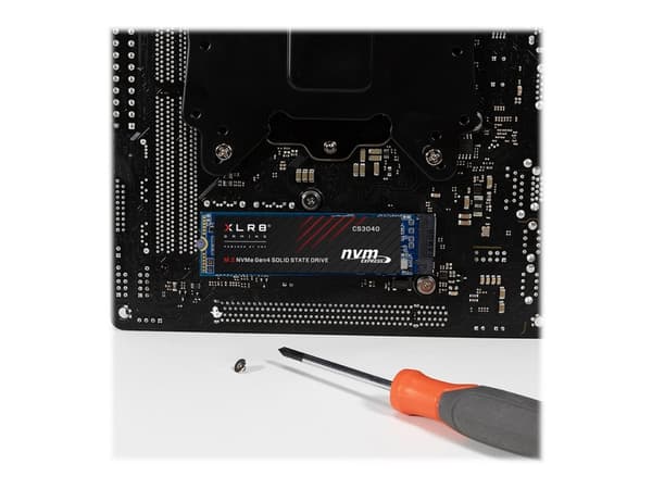 PNY XLR8 CS3040 - SSD - 4 TB - intern - M.2 2280 - PCIe 4.0 x4 (NVMe)