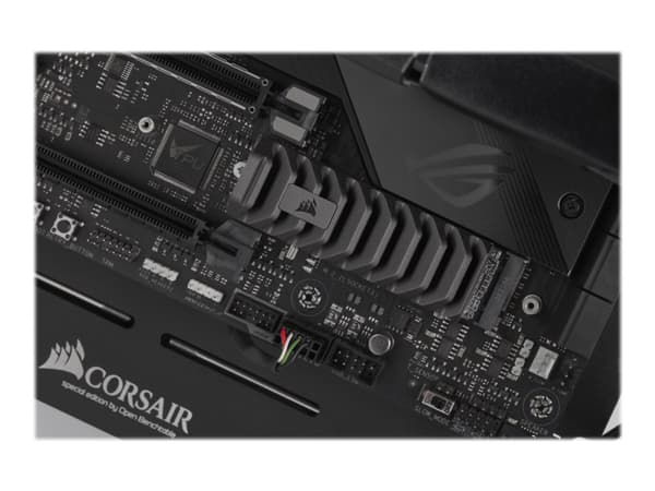 CORSAIR MP600 PRO XT - SSD - kryptert - 2 TB - intern - M.2 2280 - PCIe 4.0 x4 (NVMe) - 256-bit AES - integrert kjøle