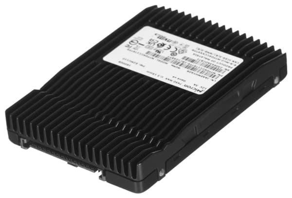 Micron 7450 MAX - SSD - Yritys - 1600 GB - sisäinen - 2,5" - U.3 PCIe 4.0 (NVMe)
