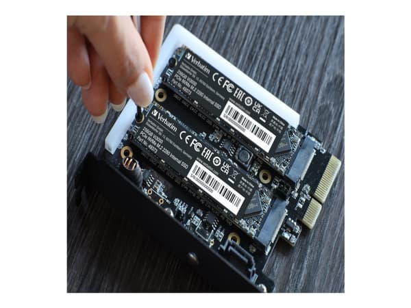 Verbatim Vi3000 - SSD - High Endurance - 256 TB - NVMe - intern - M.2 2280 - PCIe 3.0 x4