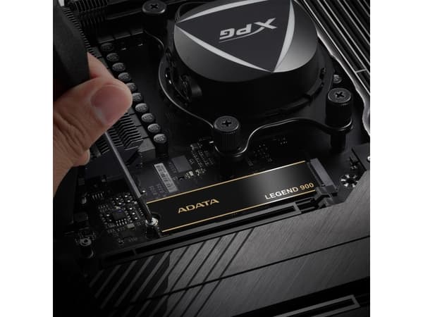 ADATA Legend 900 - SSD - 1 TB - inbyggd - M.2 2280 - PCI Express 5.0 x4 (NVMe) - 256 bitars AES - integrerad kylfläns