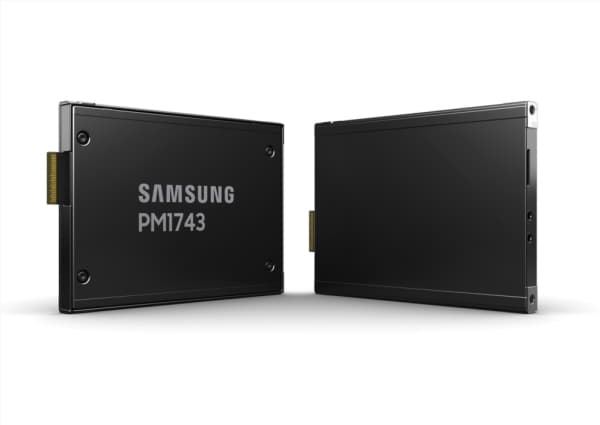 Samsung PM1743 MZWLO3T8HCLS - SSD - kryptert - 3.84 TB - intern - 2.5" - PCI Express 5.0 x4 (NVMe) - 256-bit AES-XTS - TCG Opal Encryption 2.0