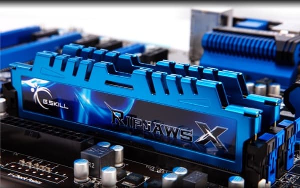 G.Skill Ripjaws-X - DDR3 - sarja - 16 Gt: 2 x 8 Gt - DIMM 240-nastainen - 2400 MHz / PC3-19200 - CL11 - 1,65 V - puskuroimaton - ei-ECC - puskuroimat