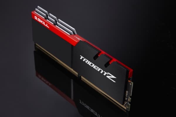 G.Skill TridentZ Series - DDR4 - sett - 32 GB: 2 x 16 GB - DIMM 288-pin - 1600 MHz / PC4-25600 - CL16 - 1.35 V - ikke-bufret - ikke-ECC