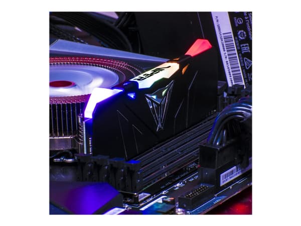 Patriot Extreme Performance Viper Steel RGB - DDR4 - modul - 8 GB - DIMM 288-pin - 1600 MHz / PC4-25600 - CL18 - 1.35 V - ej buffrad - icke ECC - sva
