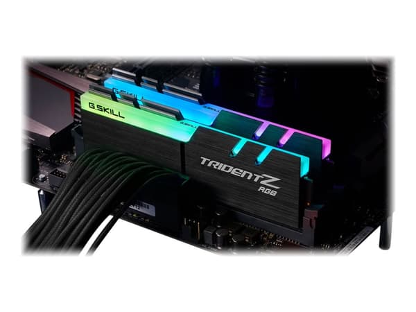 G.Skill TridentZ RGB Series - DDR4 - sett - 64 GB: 2 x 32 GB - DIMM 288-pin - 4400 MHz / PC4-35200 - CL19 - 1.5 V - ikke-bufret - ikke-ECC
