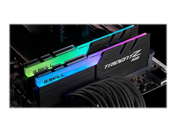 G.Skill TridentZ RGB Series - DDR4 - sats - 64 GB: 2 x 32 GB - DIMM 288-pin - 4266 MHz / PC4-34100 - CL19 - 1.5 V - ej buffrad - icke ECC