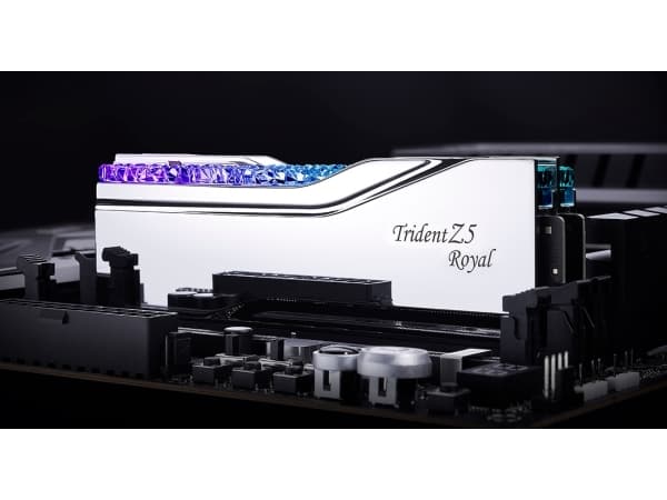 G.Skill D532GB 6800-34 Trident Z5 Royal Silver K2 GSK svart F5-6800J3445G16GX2-TR5S
