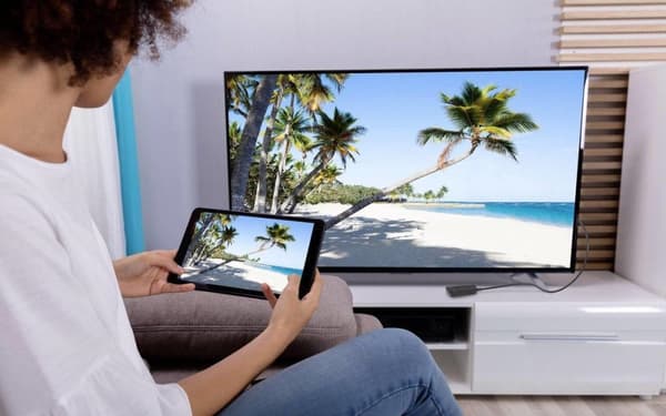Renkforce renkCast 3 HDMI streaming stick AirPlay, Miracast, DLNA, Ekstern antenne