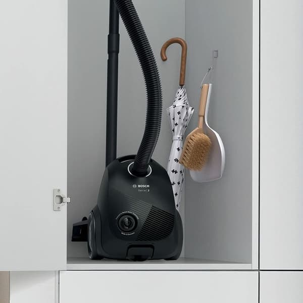 Imuroija pussilla BOSCH BGBS2LB1 3,5 L Musta 600 W – Tehokas imuri pussilla, 3,5 L tilavuus, 600 W teho.