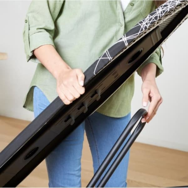 Taurus Argenta Svart strykbräda med 3 höjdlägen upp till 81cm