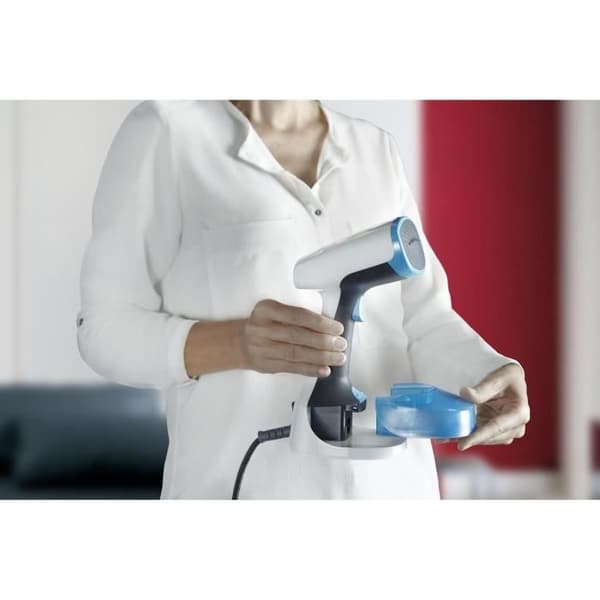 CALOR Steamer, Ångeffekt 17 g/min, Värmer upp på 45 sek, 150 ml tank, Vertikal ångning, Ergonomisk DR7000C0
