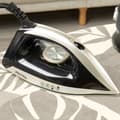 Pikkukuva 9 / 10: Petra PF01483VDEEU7 2600W Steam Station Black and Platinum