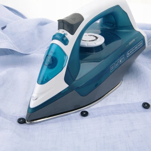 Dampstrygejern Black+Decker BXIR2200E (2200W)