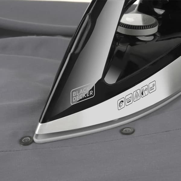 BLACK+DECKER BXSS22000E 2200W ånggenerator strykjärn, 1' snabb uppvärmning, 1,5L tank, kontinuerlig ånga 120g/min,