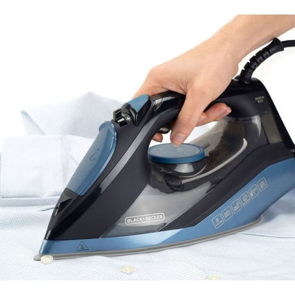 Dampstrygejern Black & Decker BXIR2801E 2800 W