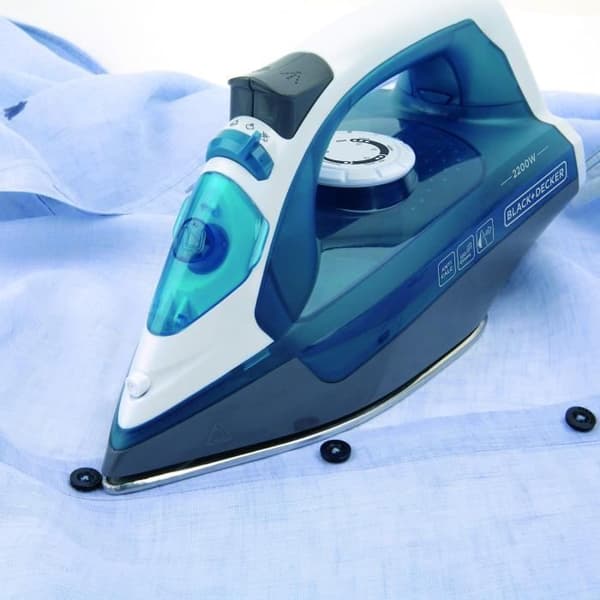 BLACK+DECKER BXIR2200E 2200W strykjärn, 120g/min ångstråle, 280ml kapacitet, anti-kalkfilter