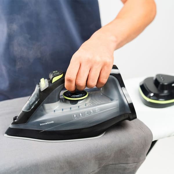 Trådlös ångstrykjärn 2 i 1 InnovaGoods Stiron 2400 W 20-30 g/min