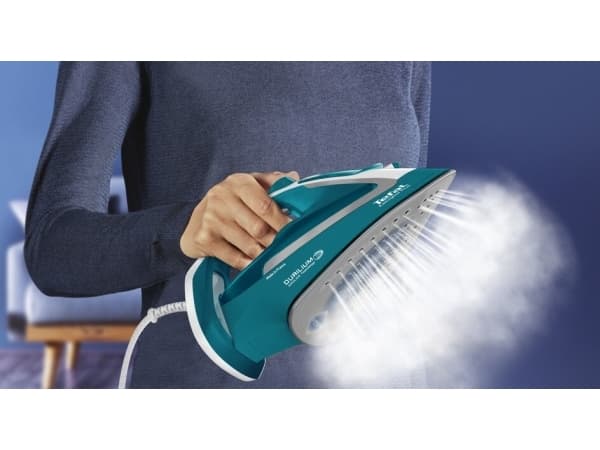Tefal EasyGliss Plus FV5737, Kuiva- & höyrysilitysrauta, Durilium-pohjalevy, 2 m, 220 g/min, Turkoosi, Valkoinen, 45 g/min