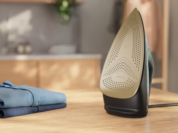 Electrolux Renew 800 E8SI2-6OG strykejern