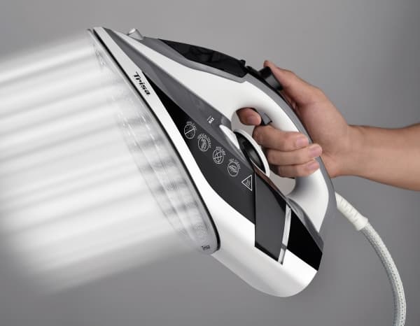 Trisa Prof. Steam i6242, Dampstrykejern, Keramisk strykesåle, 1,9 m, 140 g/min, Sort, Grå, Hvit, 30 g/min