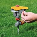 Miniatyrbild 3 av 4: Hozelock 450m² Pulserande sprinkler