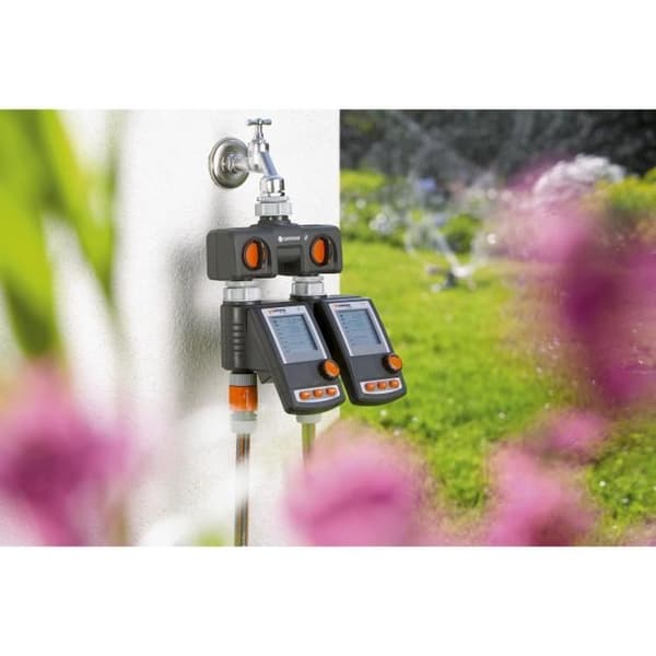GARDENA 2-vägs bevattningsväljare - Dubbla oberoende vattenuttag - Enkel GARDENA-anslutning - 5 års garanti (8193-20)