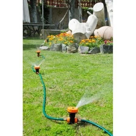 Automatiskt bevattningssystem - Ej specificerat - 3 slangar på 180 cm - 3 sprinklers - 30 m räckvidd
