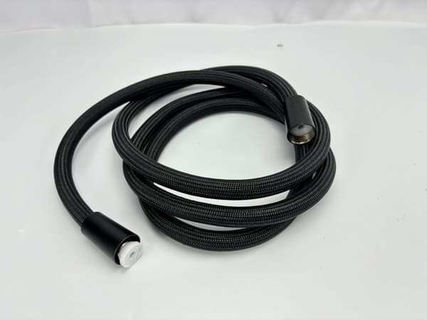 INF 2 Meter Sort Nylon Anti-Eksplosions Bruseslange med Stålkappe