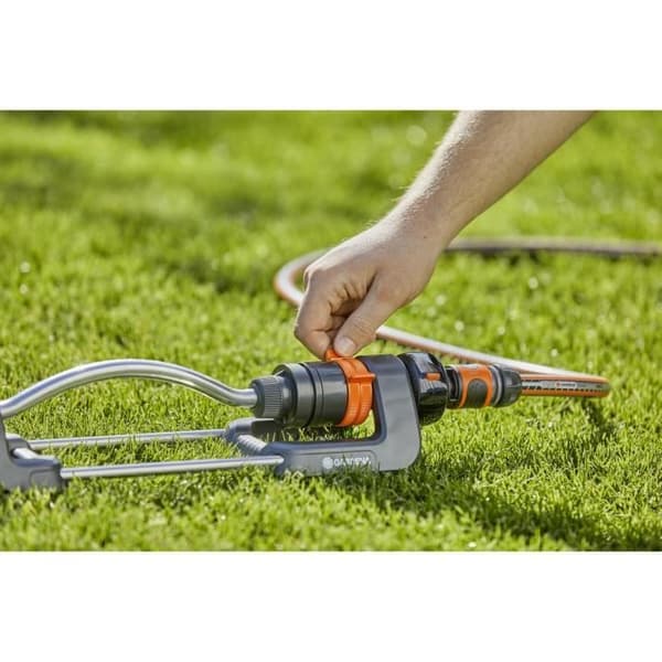 GARDENA Aquacount oscillerande vattenmätare sprinkler - Yta 220 m² - Räckvidd 17 m max - UV- och frostbeständig (18354-20)