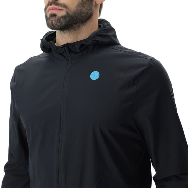 Uyn Jacka Running Masterwind Svart M Man