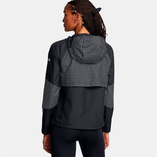 Under Armour Launch Elite Cw Vindjacka  L Kvinna