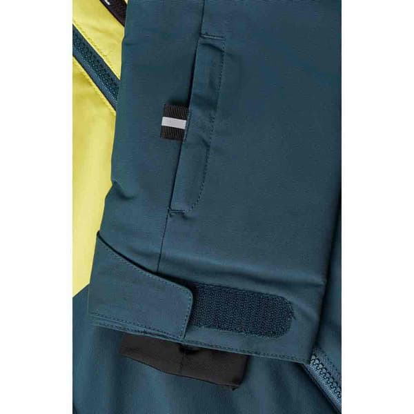 O´neill Carbonite Jacka  7-8 Years Pojke