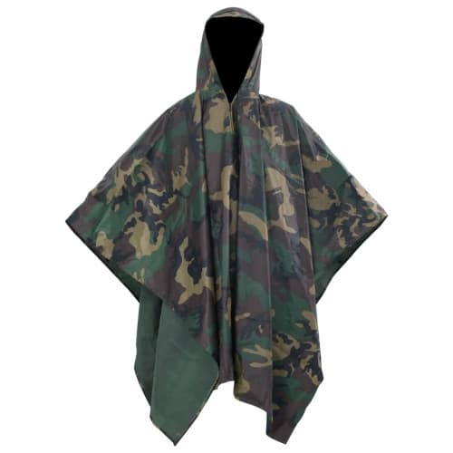 Regnponcho i kamouflage