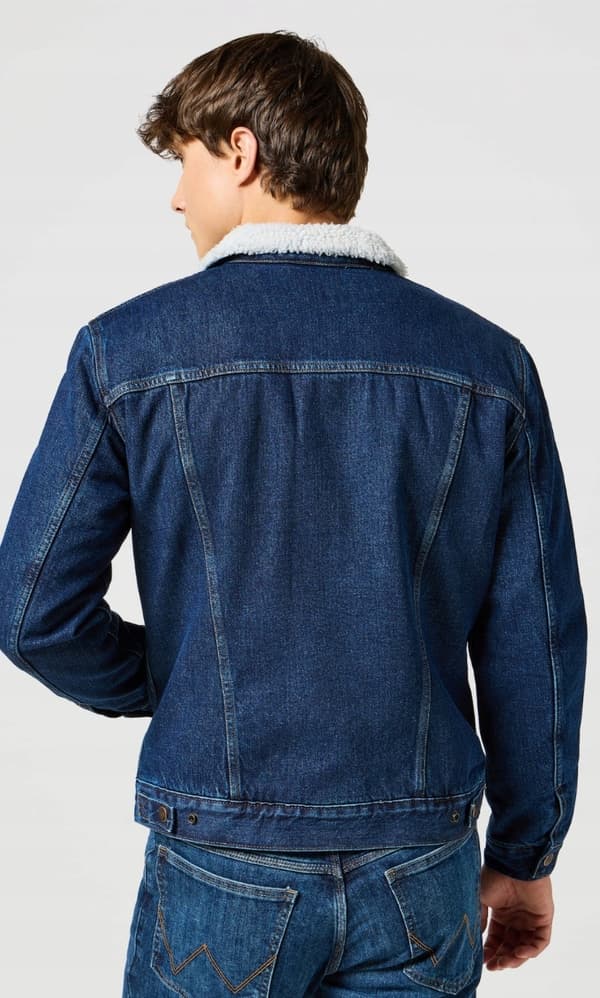 Wrangler Sherpajacka Dark Stone Isolerad Katana Marinblå Denim M