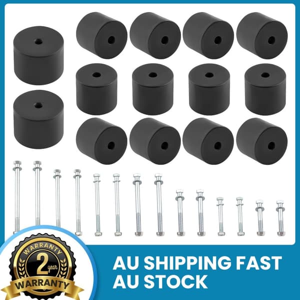 Body Lift Block Kit Nissan Navara D22:lle, 2" nostokorkeus, kestävä teräsrakenteinen, korkealaatuiset pultit.