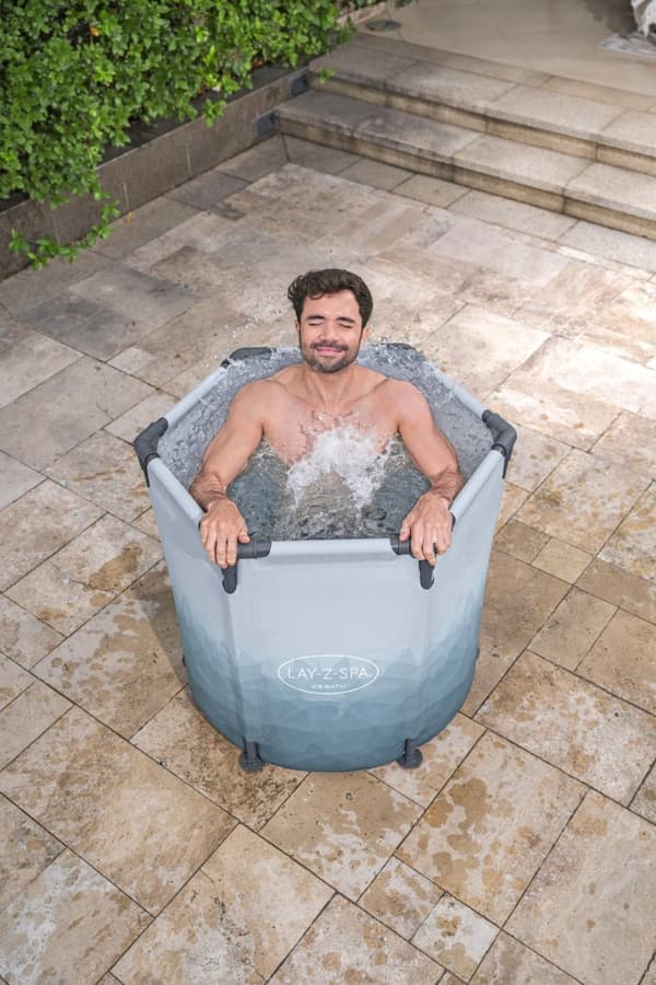 Lay-Z Glacial dip Isbad m/pump  90 x 80 cm