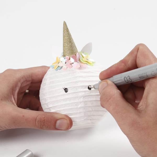 Papperslampor Mini - 7.5 cm - 10 st vita
