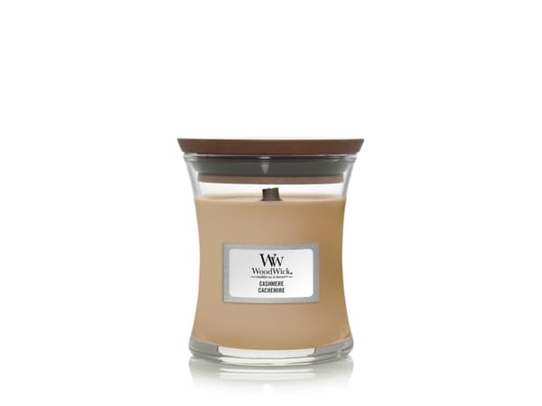 WoodWick Cashmere, Cylinder, Brun, Blackberry, Cederträ, Frukt, Ingefära, Orris, Päron, Rosépeppar, Kvitten, Sandelträ, tonkaböna, 1 styck