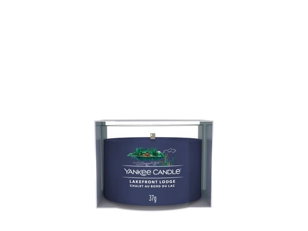Yankee Candle Lakefront Lodge 110 G
