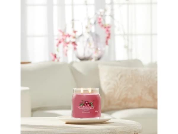 Yankee Candle Black Cherry, Cylinder, Rød, Kirsebær (frukt), 50 timer, 1 stykker