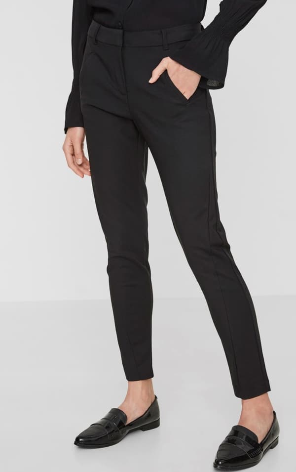 Vero Moda - vmVictoria Antifit Ankle Pants Svart XL/32