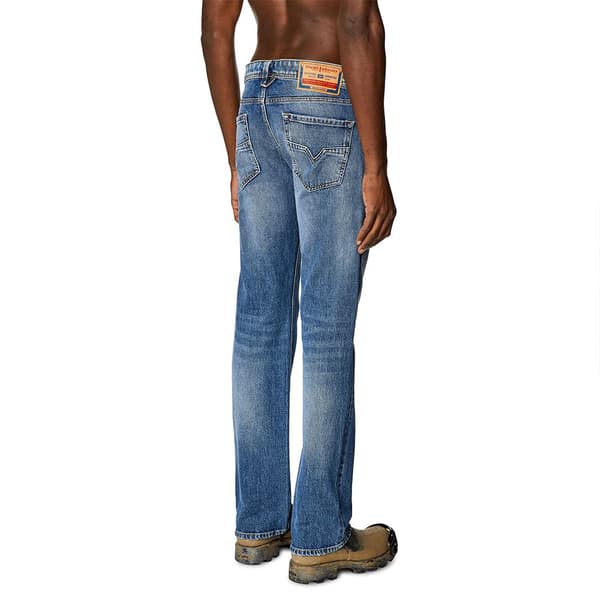 Diesel Jeans 00c06p-09i16 1985 Larkee Blå 36 / 30 Mand