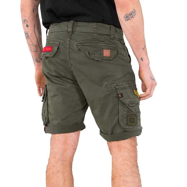 Alpha Industries Crew Patch Shorts Grönt 36 Man