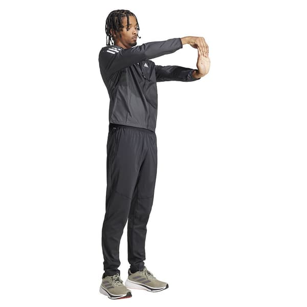 Adidas Byxor Own The Run Base Grå L / Regular Man